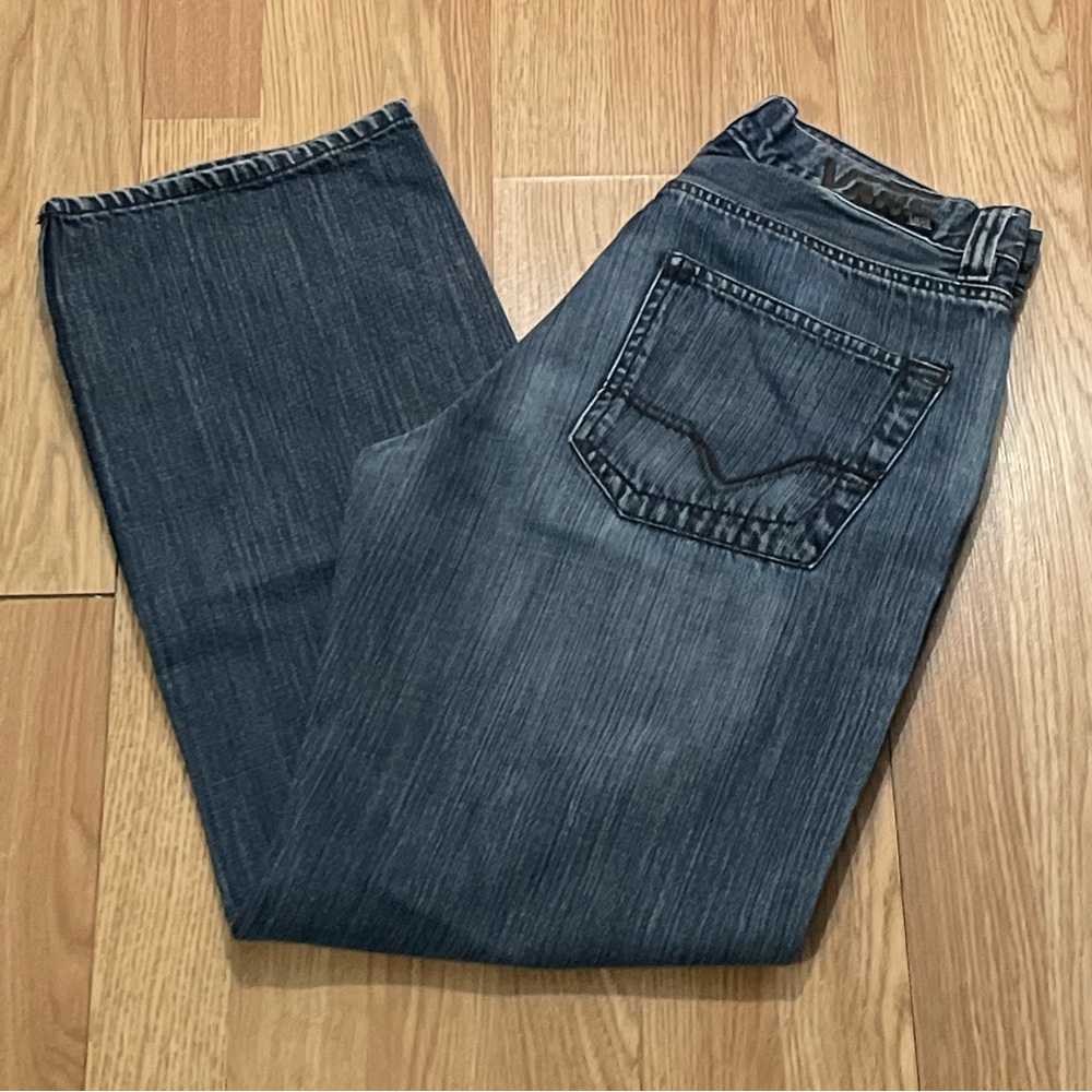 Vans Men 30x30 (30x28) Relaxed Straight Fit Jeans Dark Blue Denim Classic Skater